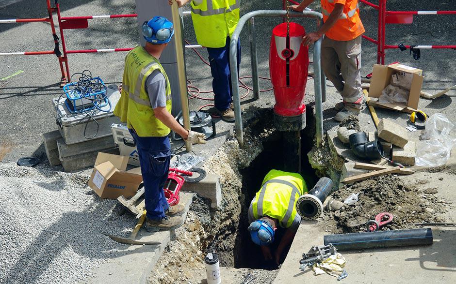 comment déboucher un toilette Chelles